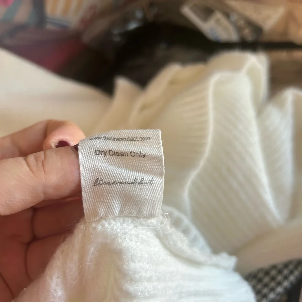 NWT Line & Dot Victoria Sweater